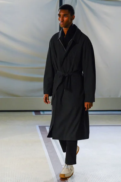 Look 40